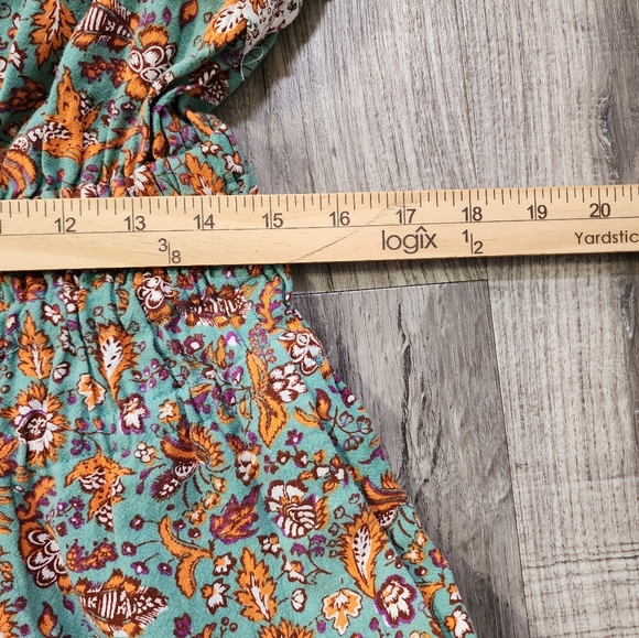 Floral Ruffle Sleeve Dress - Picture 7 of 13